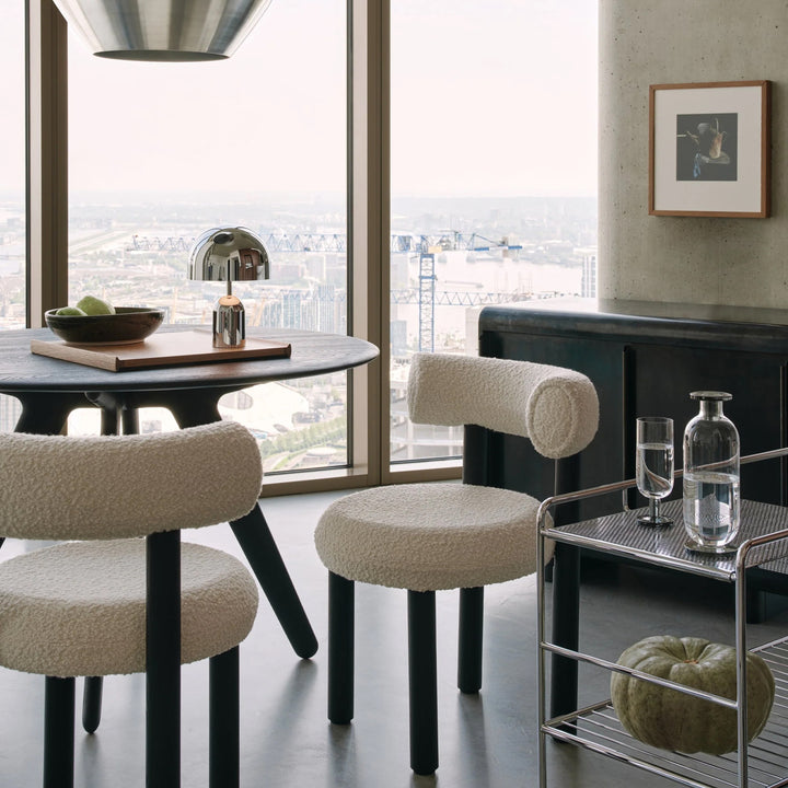 Slab Round Table 48" / Black