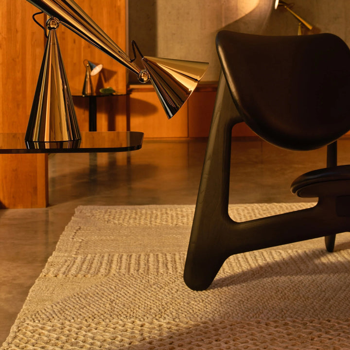 Pose LED Task Light Gold