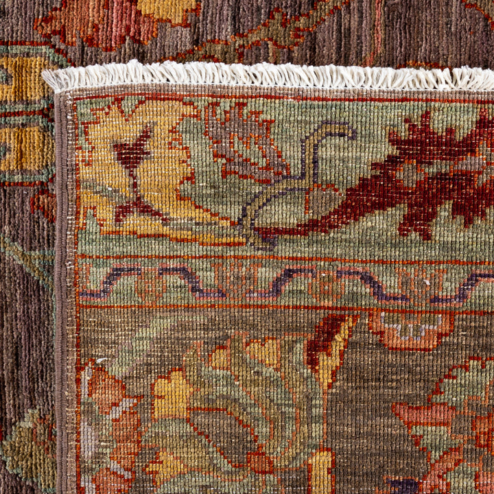 Brown Soluna Traditional Wool Rug - 8'1" x 9'10"