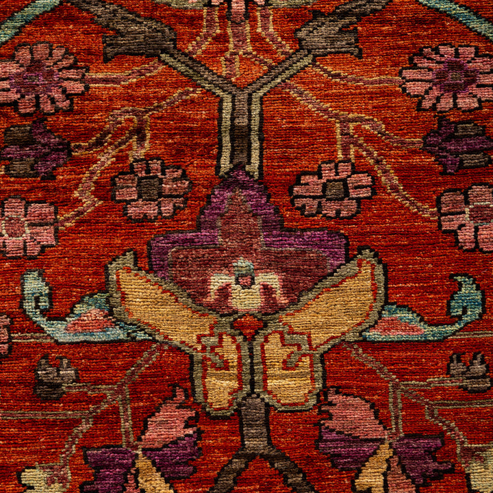 Red Soluna Traditional Wool Rug - 8'1" x 10'2"