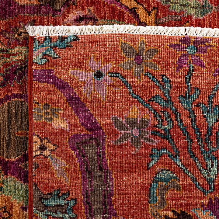 Red Soluna Traditional Wool Rug - 5'8" x 8'