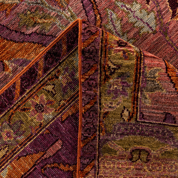 Pink Soluna Traditional Wool Rug - 6'1" x 9'1"