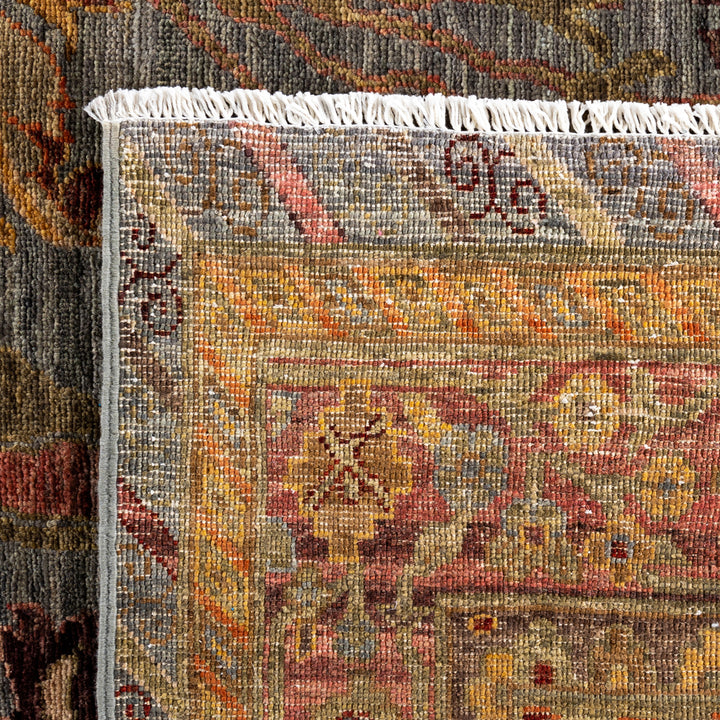 Grey Soluna Traditional Wool Rug - 8'7" x 12'3"