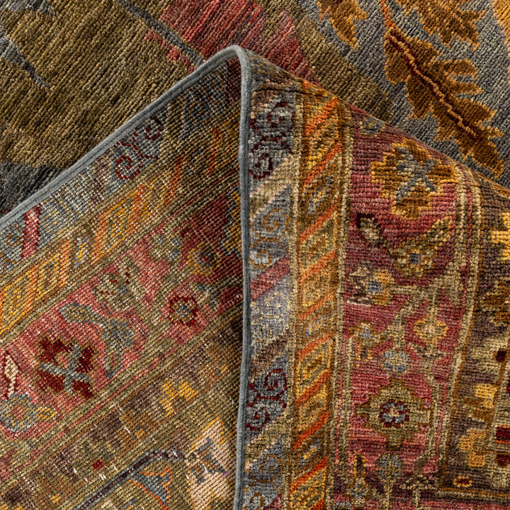 Grey Soluna Traditional Wool Rug - 8'7" x 12'3"