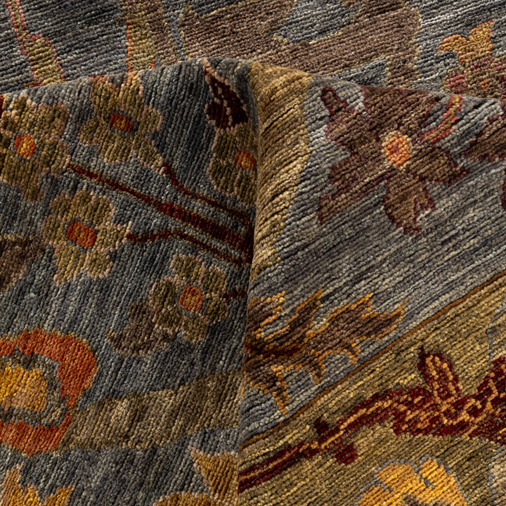 Grey Soluna Traditional Wool Rug - 8'7" x 12'3"