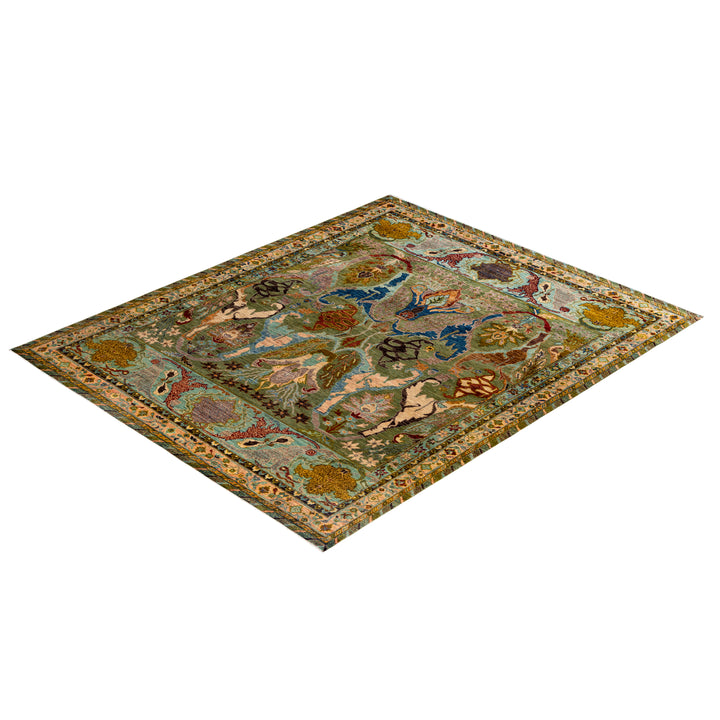 Green Soluna Traditional Wool Rug - 7'9" x 9'6"