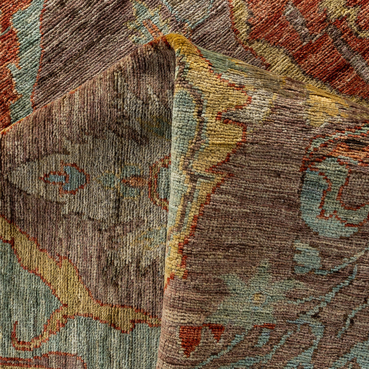 Brown Soluna Traditional Wool Rug - 6'8" x 10'1"