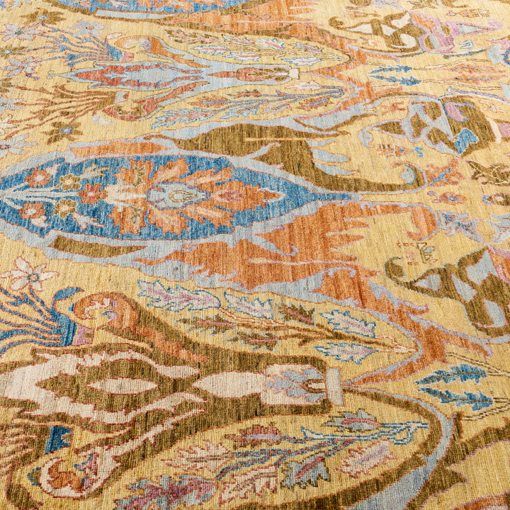 Yellow Soluna Traditional Wool Rug - 5'10" x 8'10"