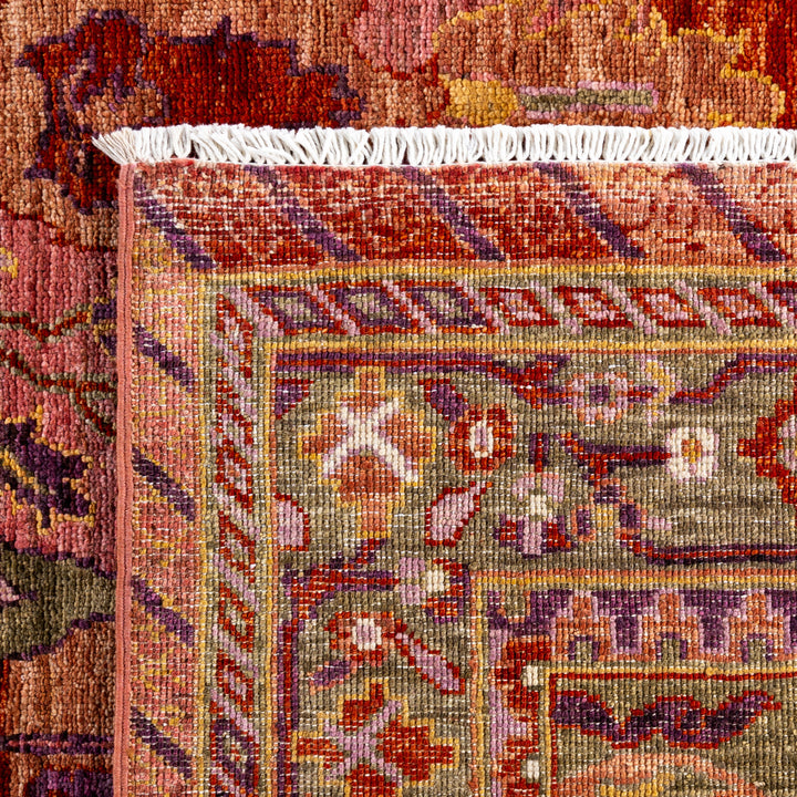 Pink Soluna Traditional Wool Rug - 8'2" x 10'1"