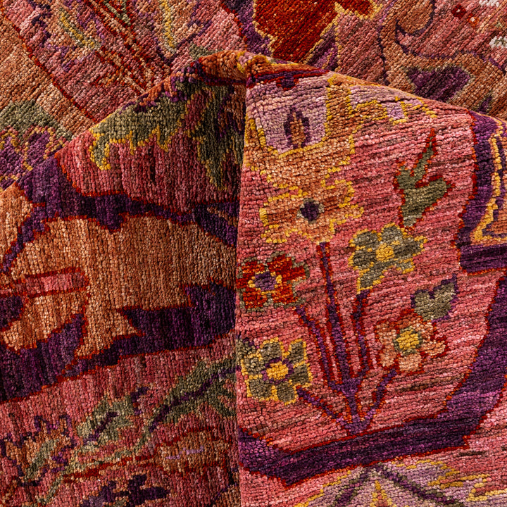 Pink Soluna Traditional Wool Rug - 8'2" x 10'1"