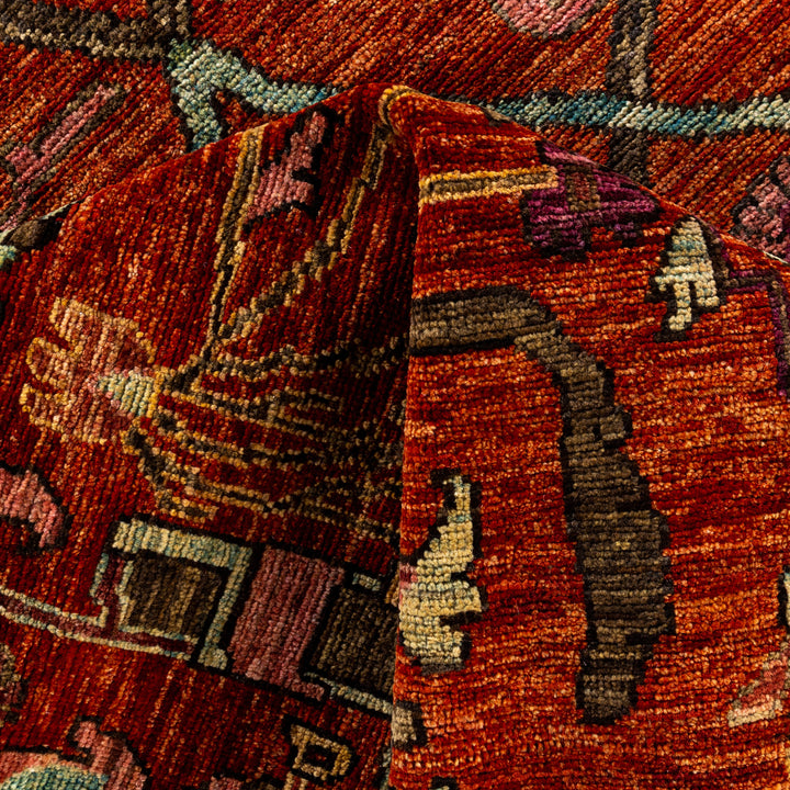 Red Soluna Traditional Wool Rug - 8' x 10'3"