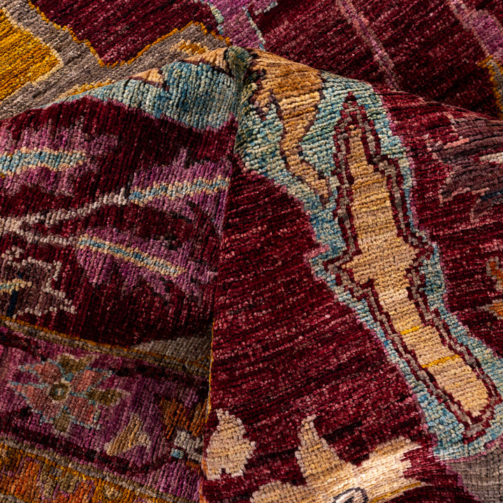 Red Soluna Traditional Wool Rug - 8'11" x 12'