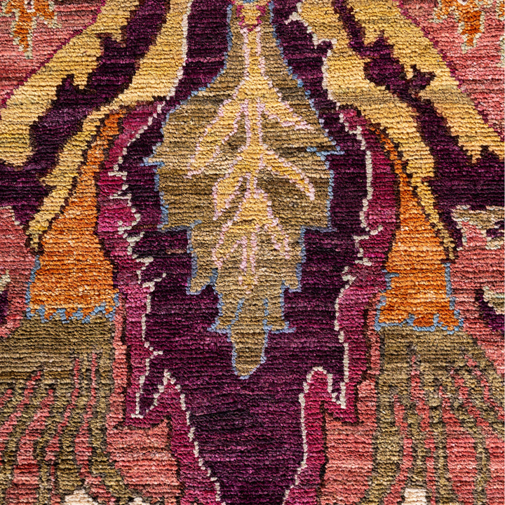 Pink Soluna Traditional Wool Rug - 9' x 11'11"