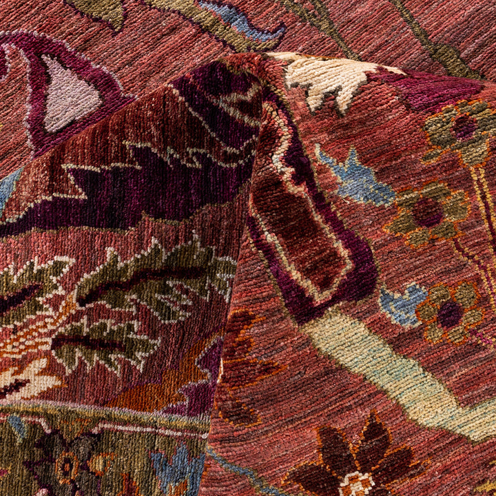 Pink Soluna Traditional Wool Rug - 9' x 11'11"