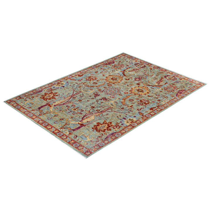 Green Soluna Traditional Wool Rug - 5'8" x 8'
