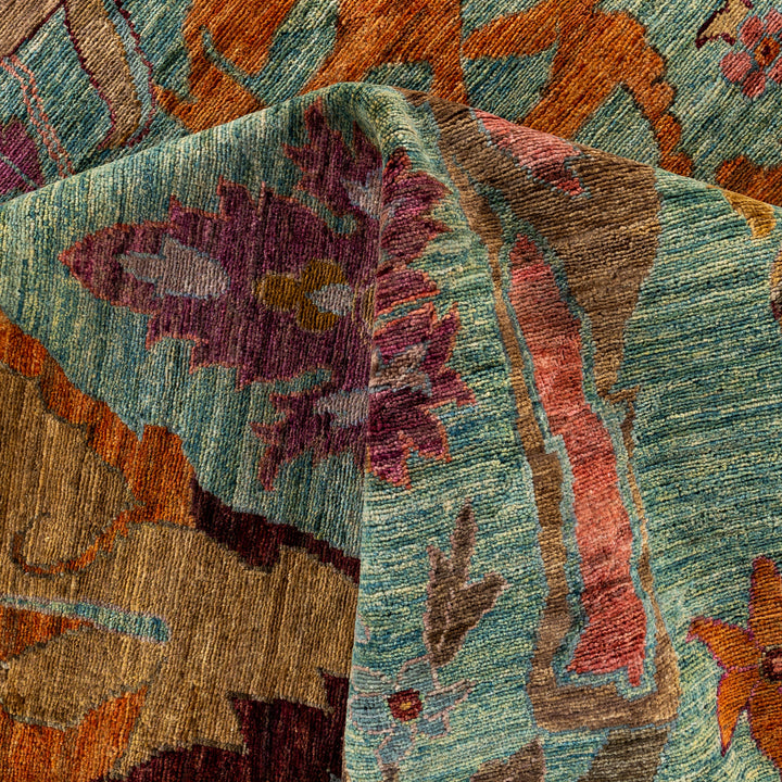 Green Soluna Traditional Wool Rug - 9'3" x 12'3"