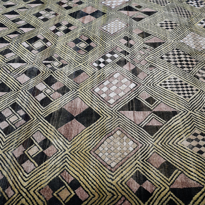 Brown Alchemy Traditional Silk Wool Blend Rug - 8'1" x 10'5"