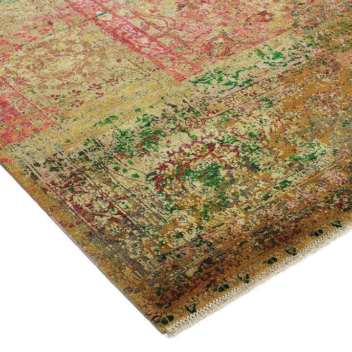 Pink Alchemy Traditional Silk Wool Blend Rug - 9'8" x 13'11"