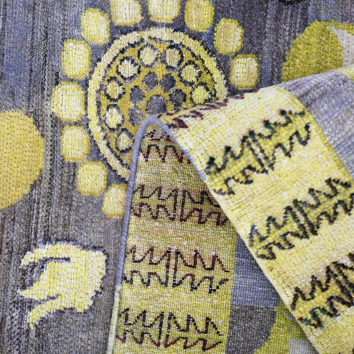 Yellow Alchemy Traditional Silk Wool Blend Rug - 3'11" x 6'3"