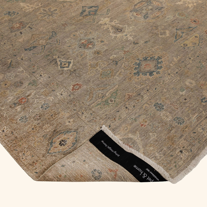 Light Grey Antique Revival Wool Rug - 8'11" x 12'3"