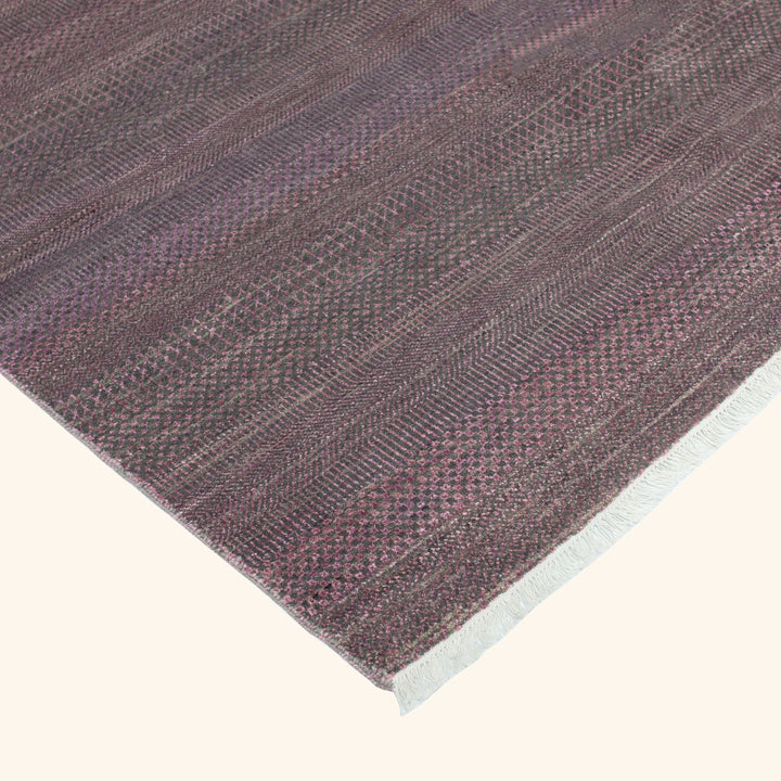 Transitional Wool Art Silk Blend Rug - 5'10" x 9'2"