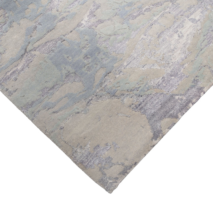 Transitional Wool Art Silk Blend Rug - 4' x 6'1"