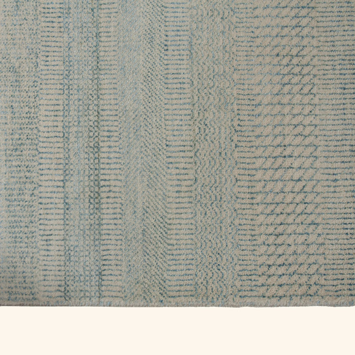 Transitional Wool Art Silk Blend Runner - 2'8" x 12'2"