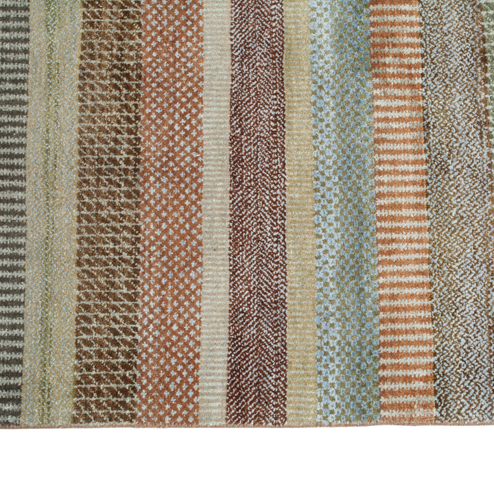 Transitional Wool Art Silk Blend Rug - 9' x 11'10"