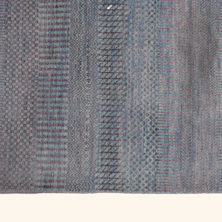 Transitional Wool Art Silk Blend Rug - 4'1" x 6'3"