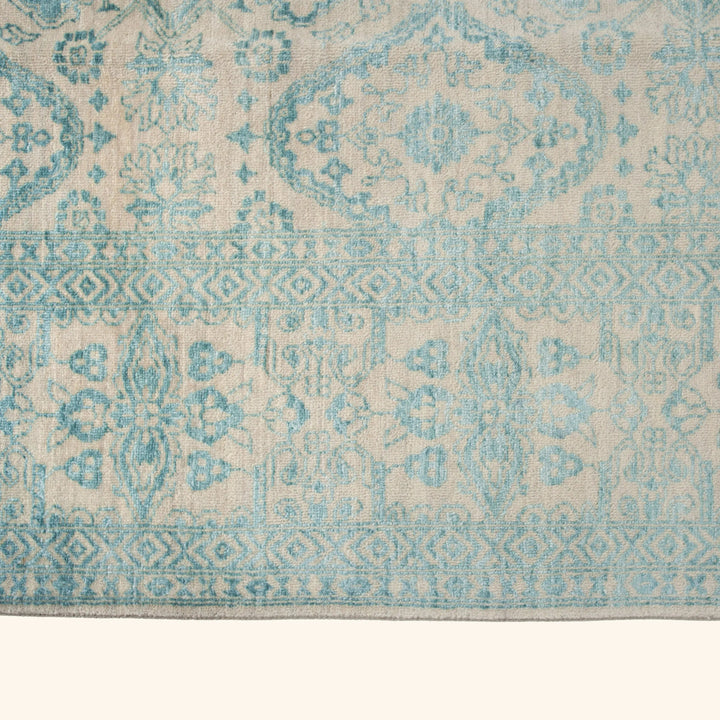 Transitional Wool Art Silk Blend Rug - 8'1" x 10'