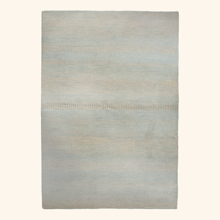 Transitional Wool Art Silk Blend Rug - 4'1" x 5'10"
