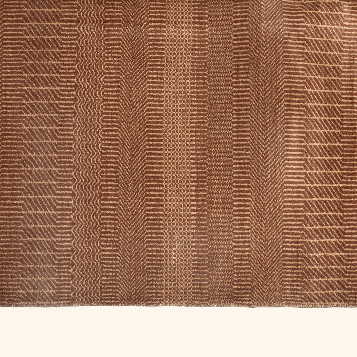 Transitional Wool Art Silk Blend Rug - 8'3" x 10'1"