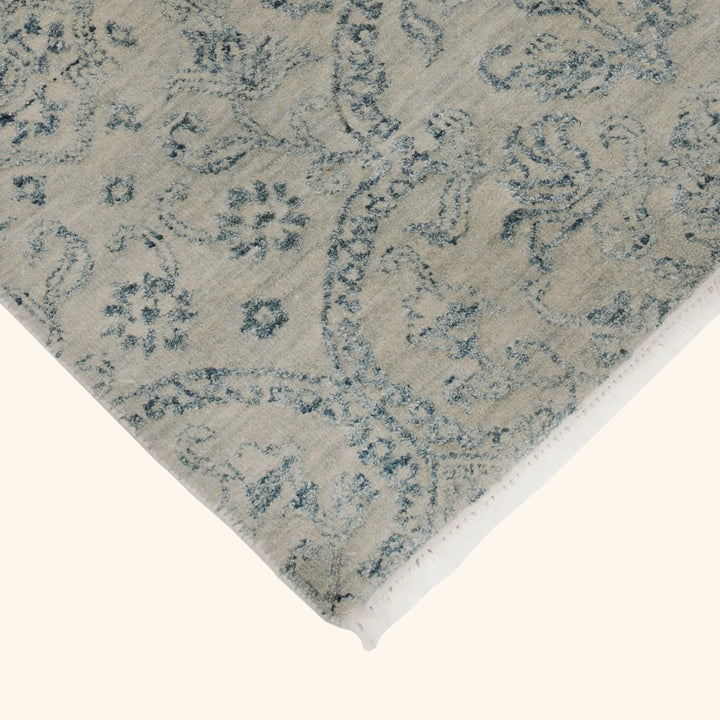 Transitional Wool Art Silk Blend Runner - 2'7" x 16'
