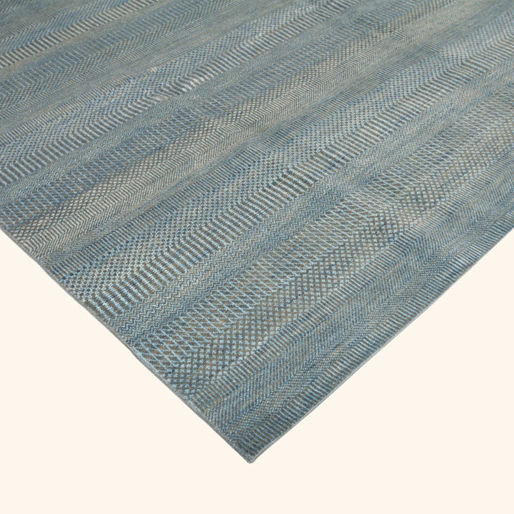 Transitional Wool Art Silk Blend Rug - 8'1" x 10'2"