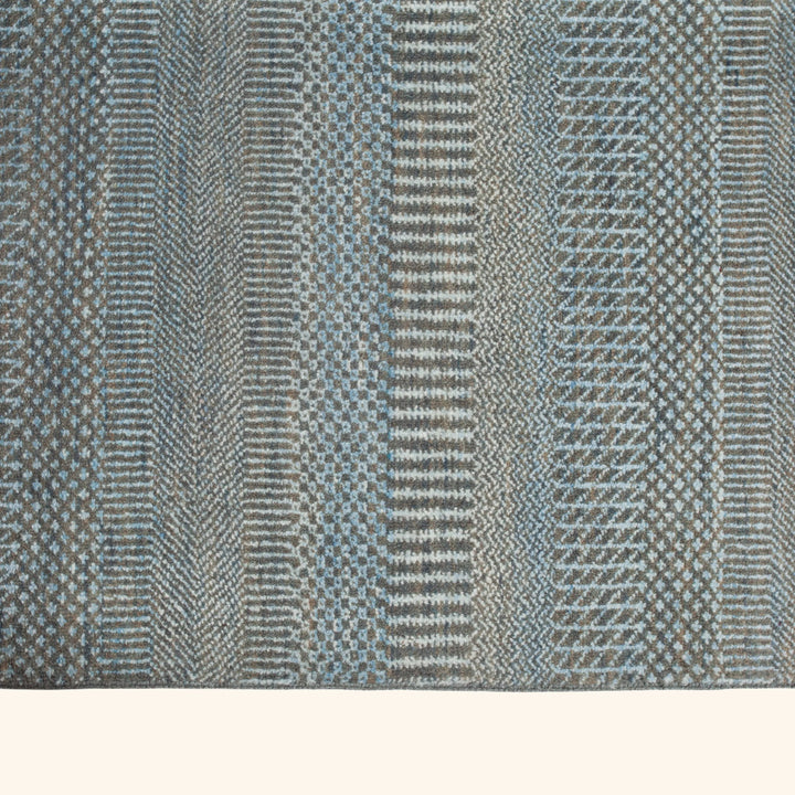 Transitional Wool Art Silk Blend Rug - 8'1" x 10'2"