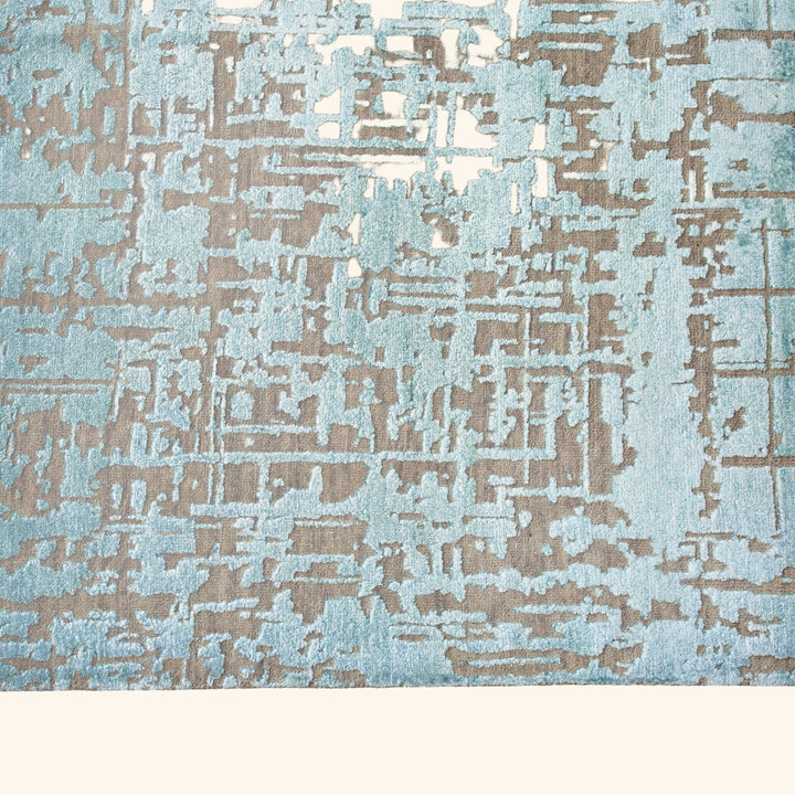 Transitional Wool Art Silk Blend Rug - 8'10" x 12'4"