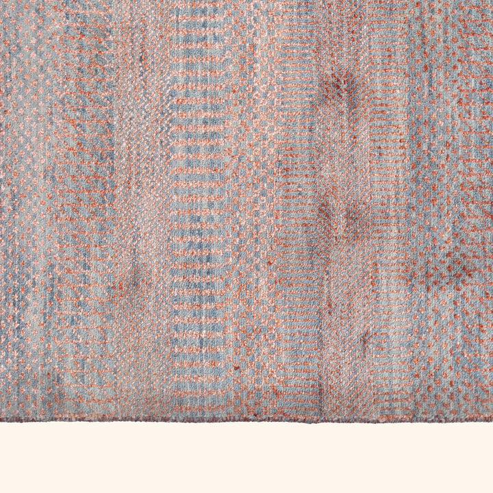 Transitional Wool Art Silk Blend Rug - 8'2" x 10'