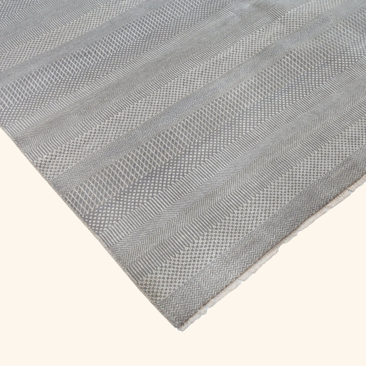 Transitional Wool Art Silk Blend Rug - 10' x 14'