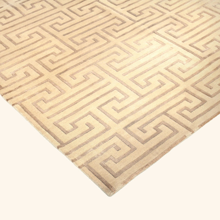 Transitional Wool Art Silk Blend Rug - 5'1" x 8'2"