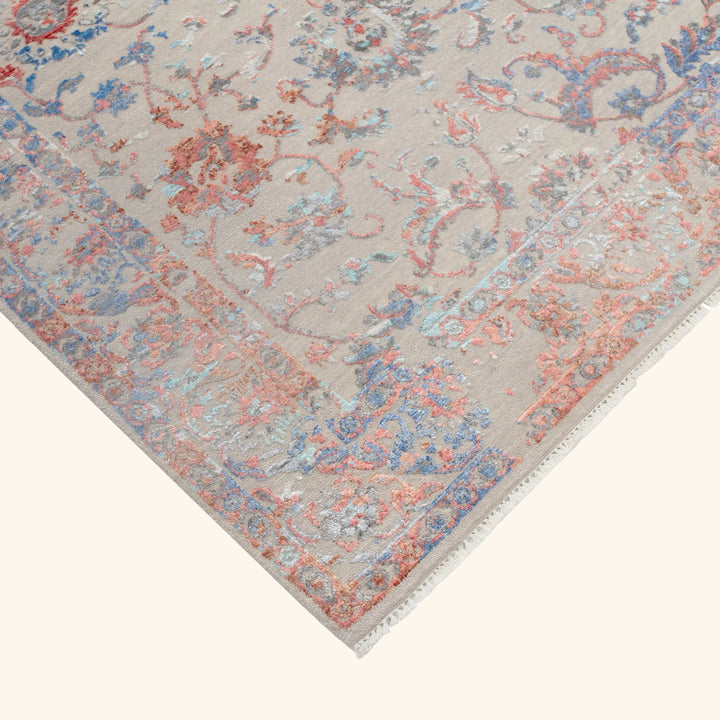 Transitional Wool Art Silk Blend Rug - 4' x 6'3"