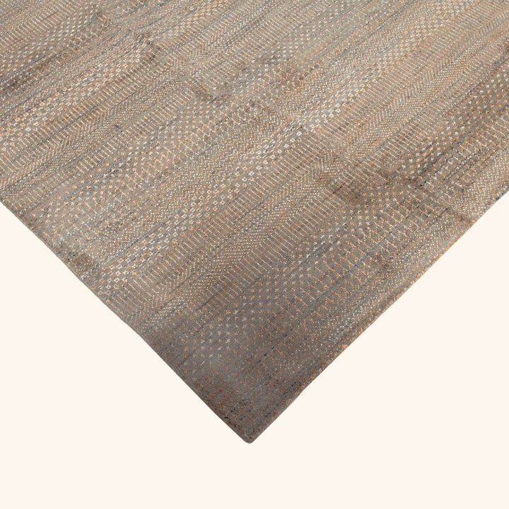 Transitional Wool Art Silk Blend Rug - 8' x 10'1"