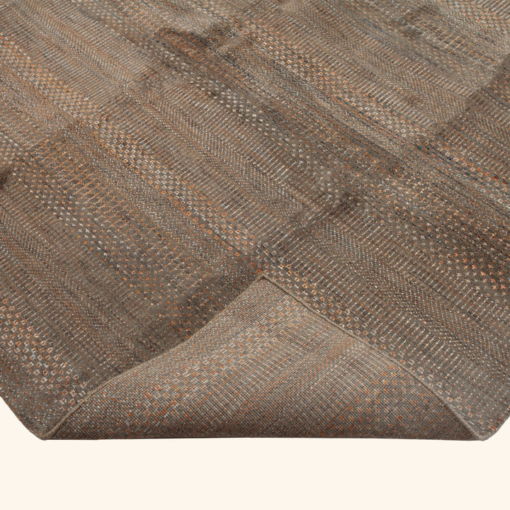 Transitional Wool Art Silk Blend Rug - 8' x 10'1"