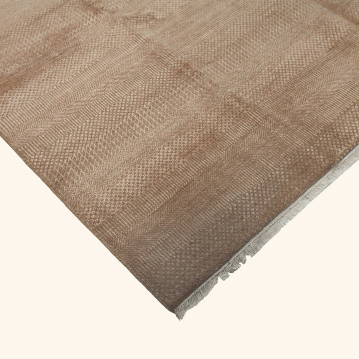 Transitional Wool Art Silk Blend Rug - 8'1" x 10'2"