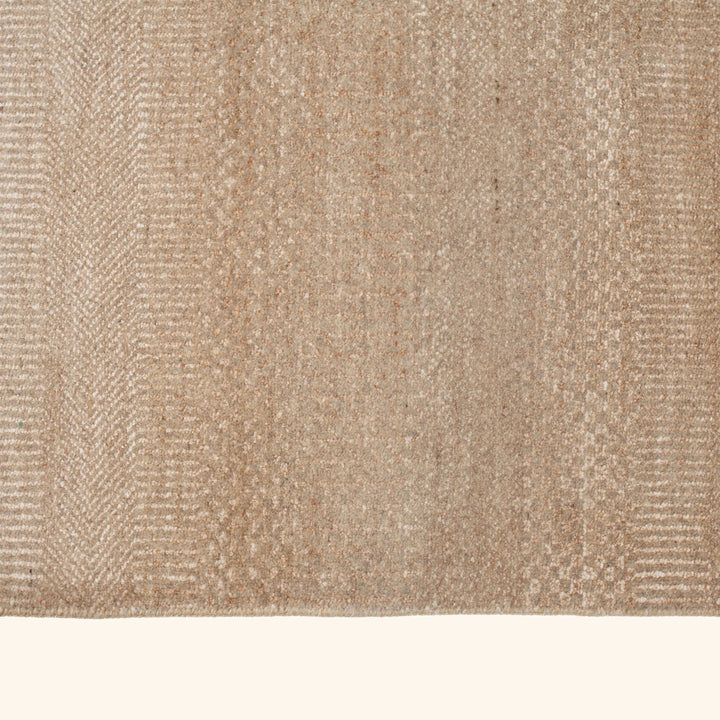 Transitional Wool Art Silk Blend Rug - 8'1" x 10'2"