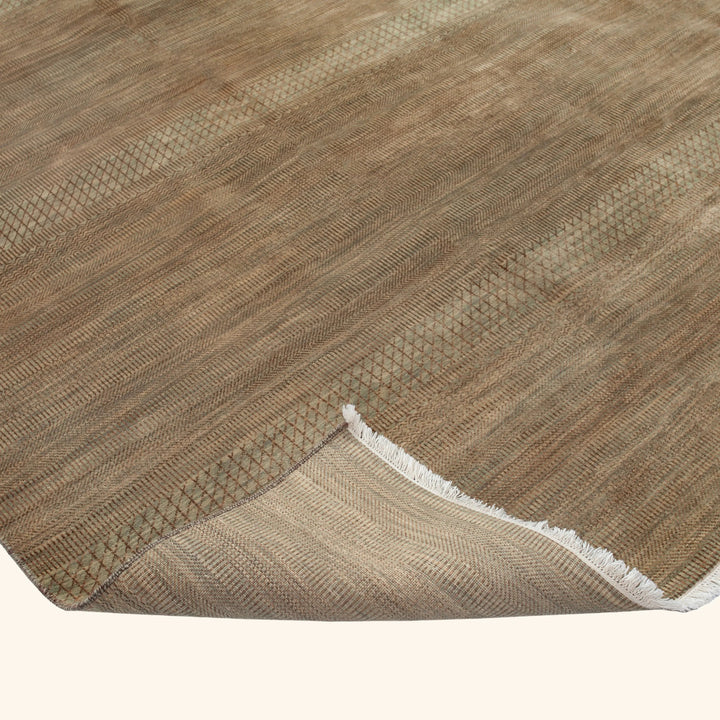 Transitional Wool Art Silk Blend Rug - 9'10" x 14'1"