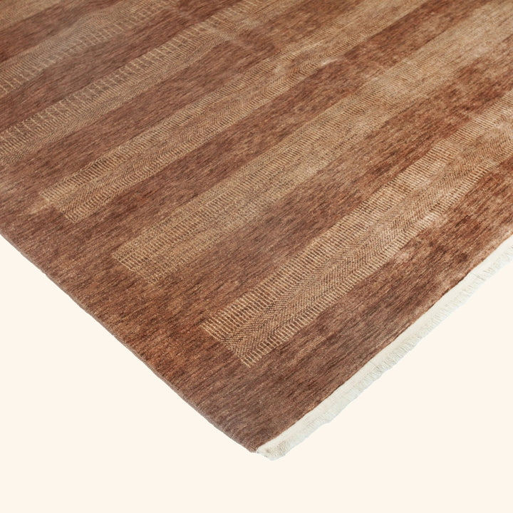 Transitional Wool Art Silk Blend Rug - 6'3" x 9'6"