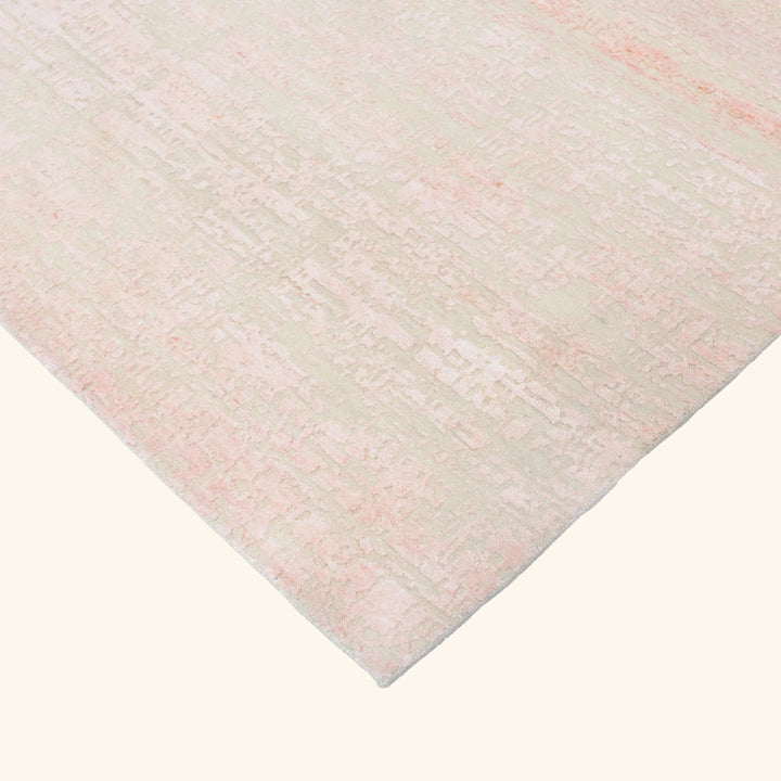 Blush Contemporary Wool Art Silk Blend Rug - 4' x 6'