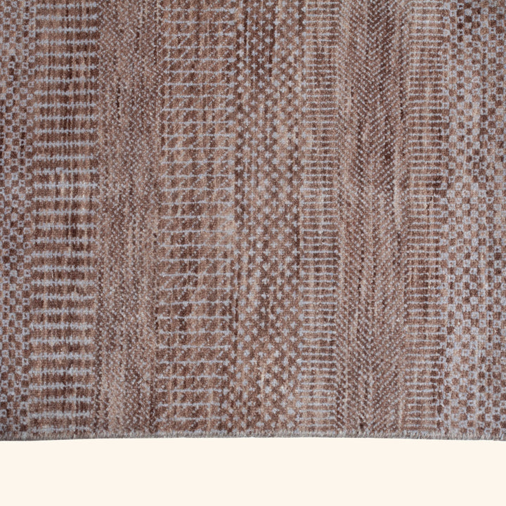 Transitional Wool Art Silk Blend Rug - 11'10" x 18'2"