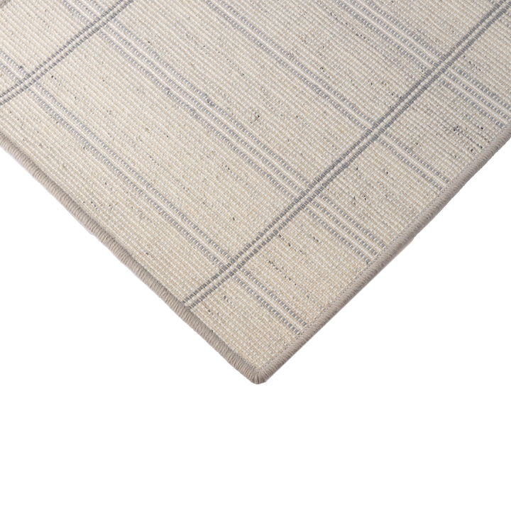 Lumi Custom Carpet Pure Alpine