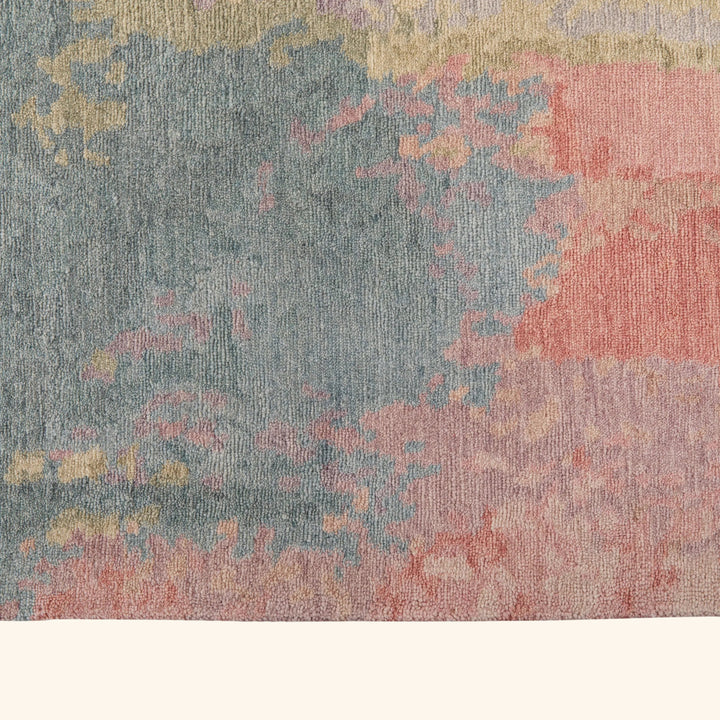 Pink Aurora Contemporary Wool Silk Blend Rug - 9' x 12'